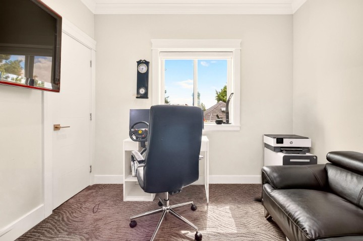 Photo 25 at 5886 Sherbrooke Street, Knight, Vancouver East