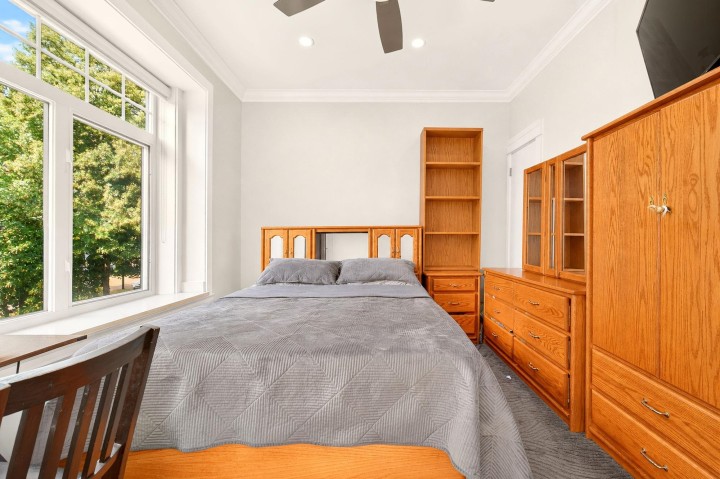 Photo 21 at 5886 Sherbrooke Street, Knight, Vancouver East
