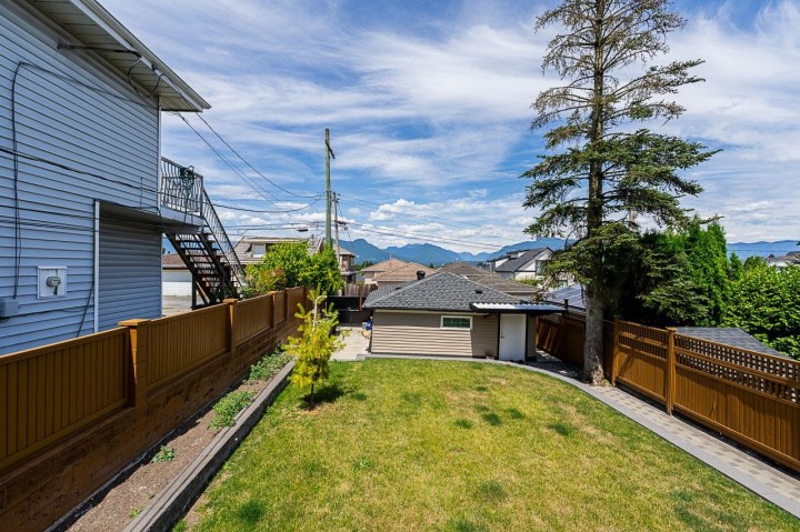 Photo 17 at 2843 E 5th Avenue, Renfrew VE, Vancouver East