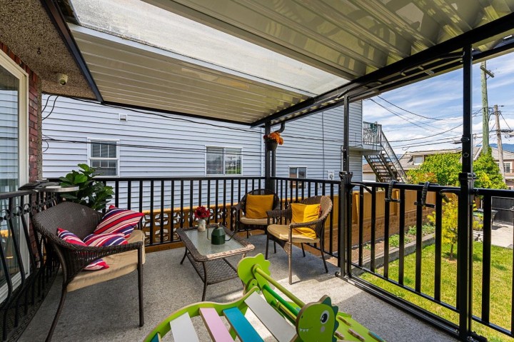Photo 16 at 2843 E 5th Avenue, Renfrew VE, Vancouver East