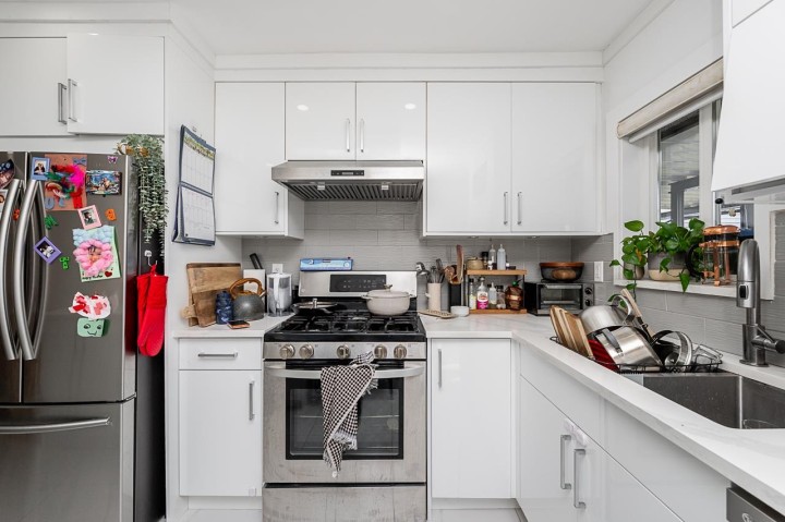 Photo 9 at 2843 E 5th Avenue, Renfrew VE, Vancouver East