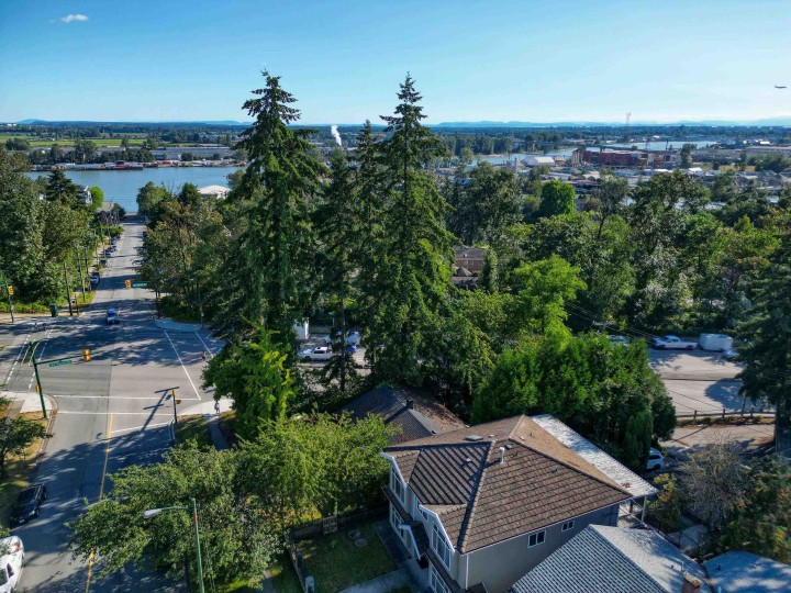 Photo 10 at 8287 Victoria Drive, Fraserview VE, Vancouver East