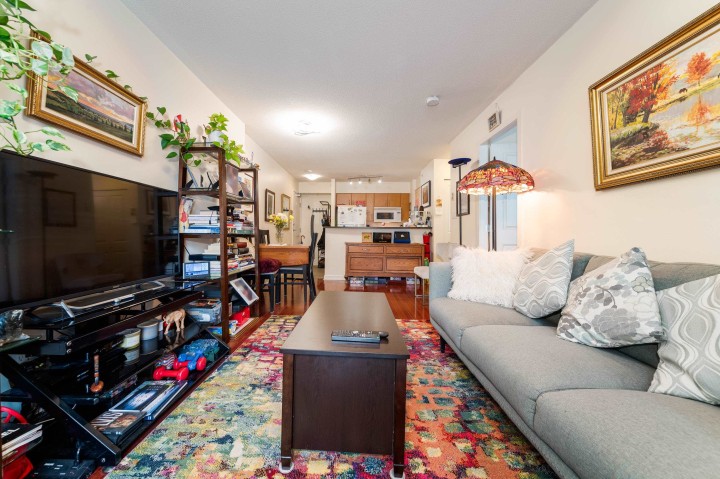 Photo 4 at 304 - 1295 Richards Street, Downtown VW, Vancouver West