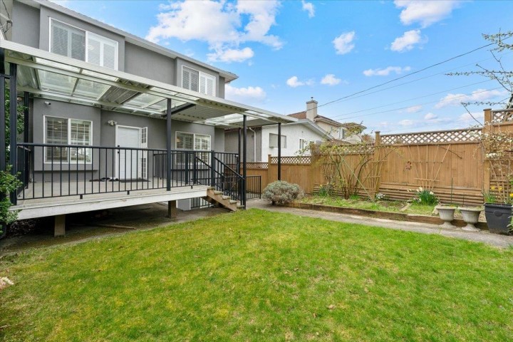 Photo 38 at 817 W 60th Avenue, Marpole, Vancouver West