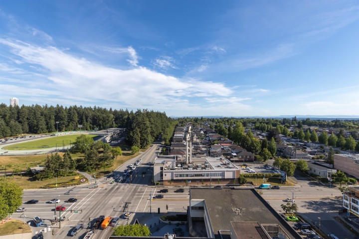 Photo 30 at 2308 - 5665 Boundary Road, Collingwood VE, Vancouver East