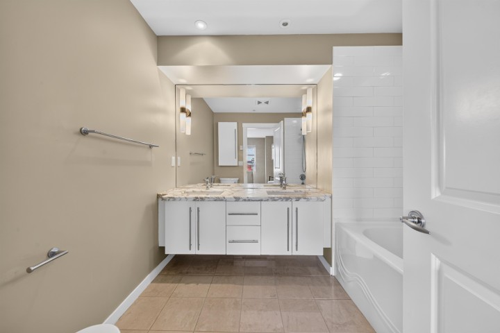Photo 27 at 23 - 5812 Tisdall Street, Oakridge VW, Vancouver West