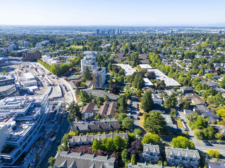 Photo 28 at 23 - 5812 Tisdall Street, Oakridge VW, Vancouver West