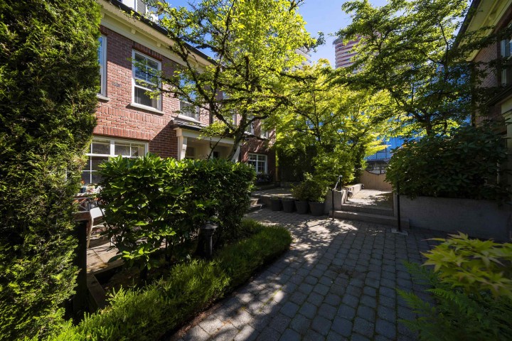 Photo 5 at 23 - 5812 Tisdall Street, Oakridge VW, Vancouver West