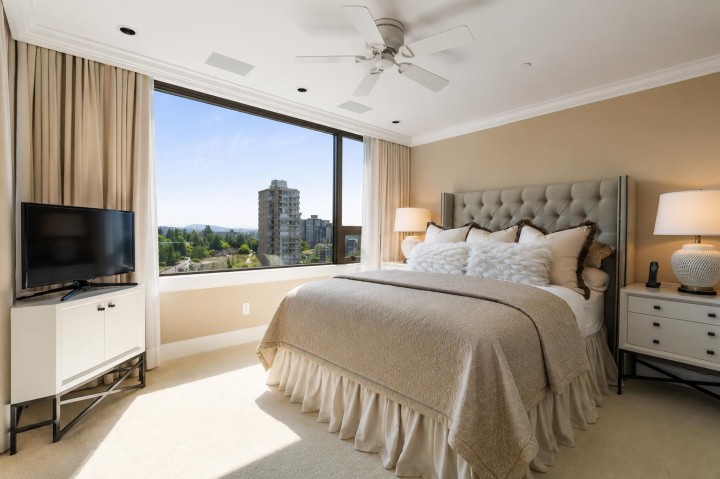 Photo 30 at PH - 2250 Bellevue Avenue, Dundarave, West Vancouver