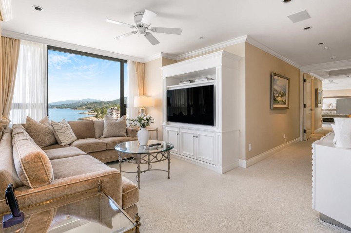 Photo 18 at PH - 2250 Bellevue Avenue, Dundarave, West Vancouver