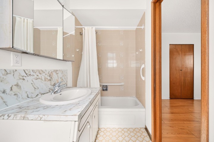 Photo 12 at 2463 Galt Street, Collingwood VE, Vancouver East