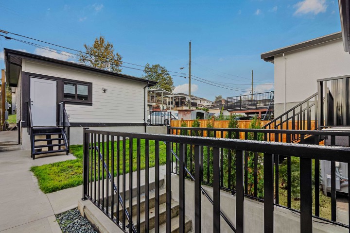 Photo 30 at 583 E 60th Avenue, South Vancouver, Vancouver East