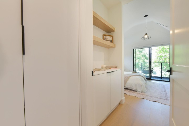 Photo 17 at 1 - 2682 Napier Street, Renfrew VE, Vancouver East