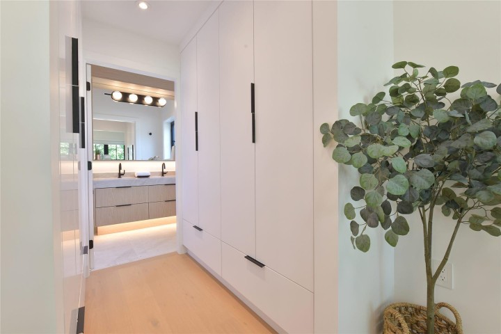 Photo 12 at 1 - 2682 Napier Street, Renfrew VE, Vancouver East