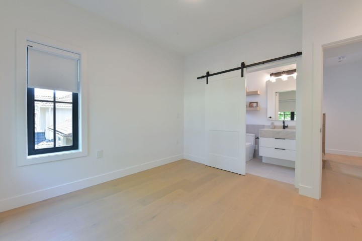 Photo 20 at 1 - 2682 Napier Street, Renfrew VE, Vancouver East