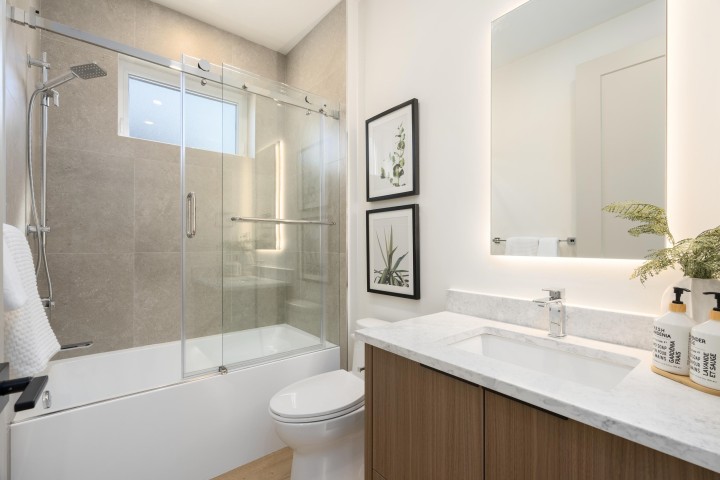 Photo 20 at 2 - 3391 Victoria Drive, Victoria VE, Vancouver East