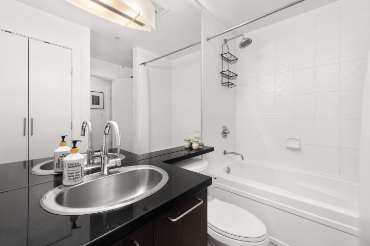 Photo 17 at 212 - 205 E 10th Avenue, Mount Pleasant VE, Vancouver East