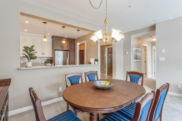 Photo 7 at 504 - 1600 Hornby Street, Yaletown, Vancouver West