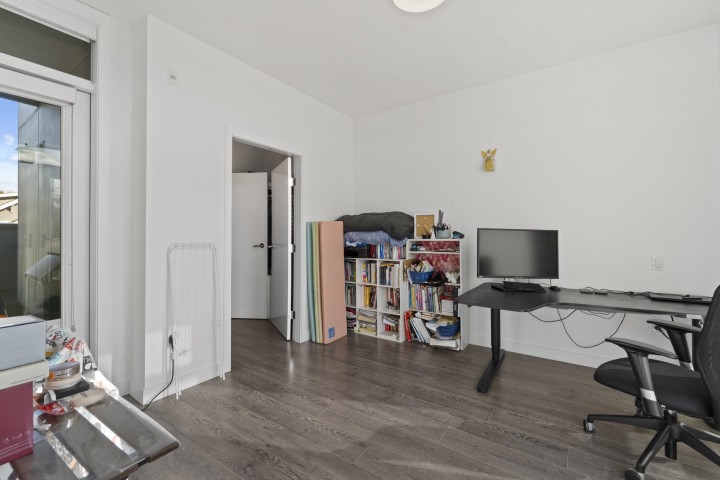 Photo 13 at 190 W 63rd Avenue, Marpole, Vancouver West