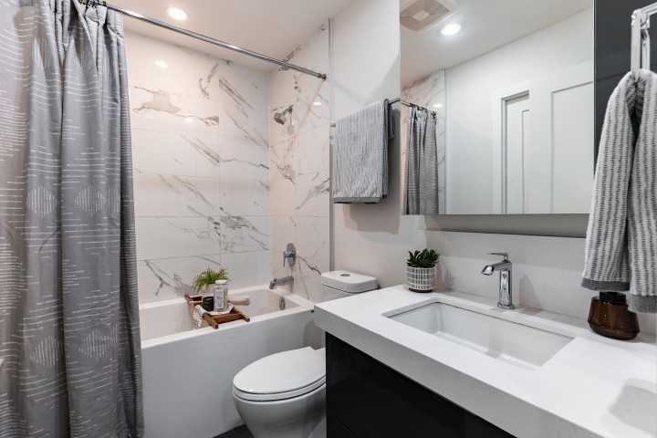 Photo 23 at 637 Victoria Drive, Hastings, Vancouver East