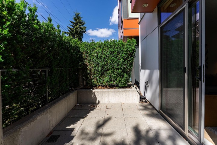Photo 18 at 637 Victoria Drive, Hastings, Vancouver East