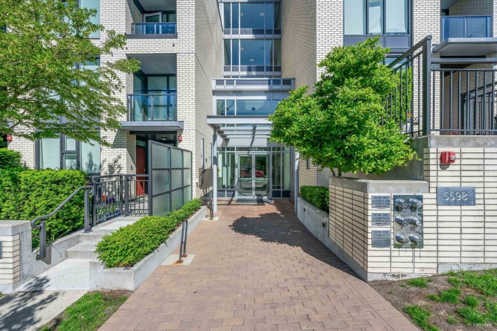 Photo 2 at 614 - 5598 Ormidale Street, Collingwood VE, Vancouver East