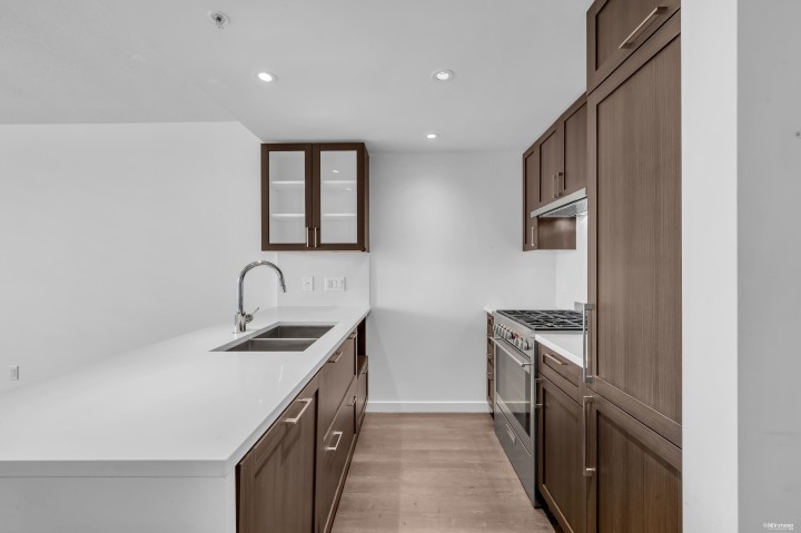 Photo 5 at 614 - 5598 Ormidale Street, Collingwood VE, Vancouver East