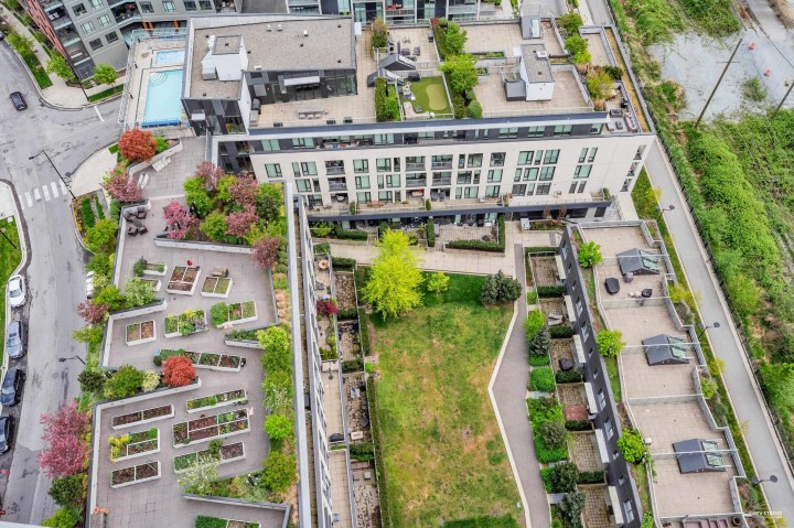 Photo 23 at 2406 - 3538 Sawmill Crescent, Vancouver East