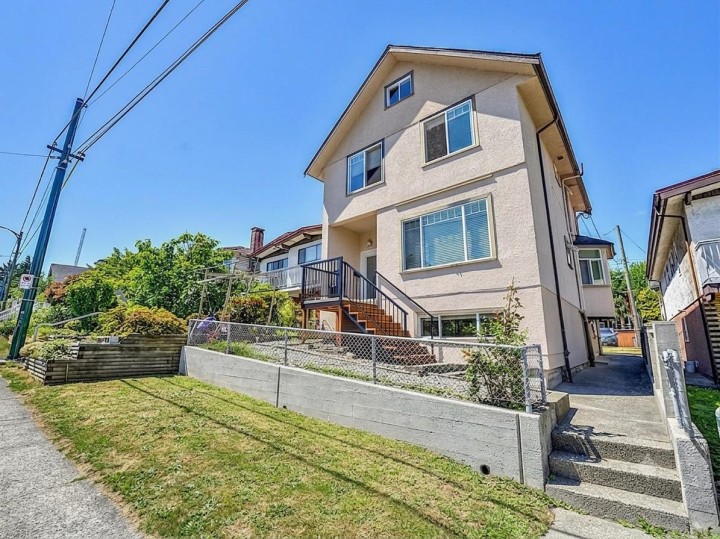 Photo 1 at 3807 Victoria Drive, Victoria VE, Vancouver East
