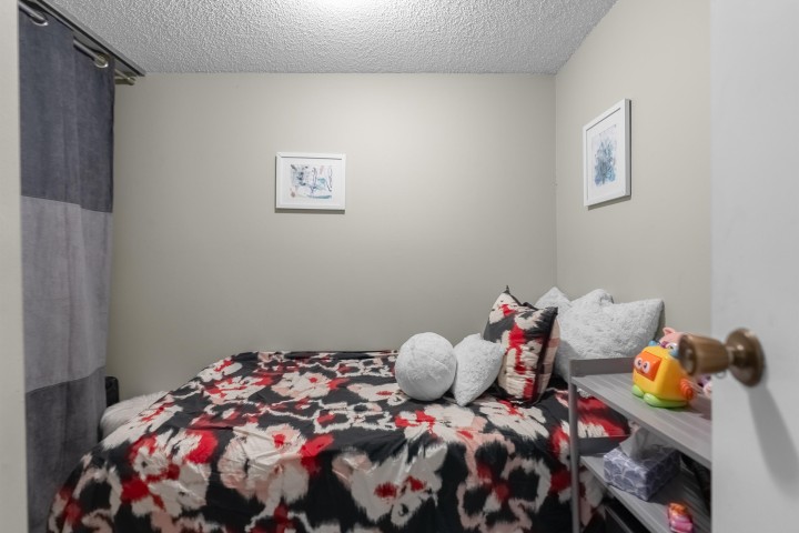 Photo 22 at 3428 Copeland Avenue, Champlain Heights, Vancouver East