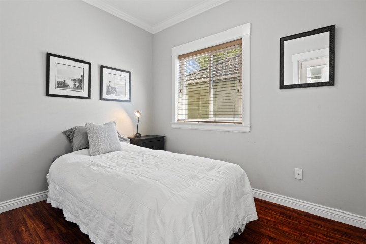 Photo 12 at 6176 Main Street, Main, Vancouver East