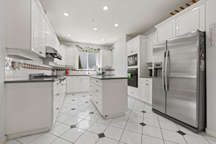 Photo 15 at 6238 Cypress Street, South Granville, Vancouver West