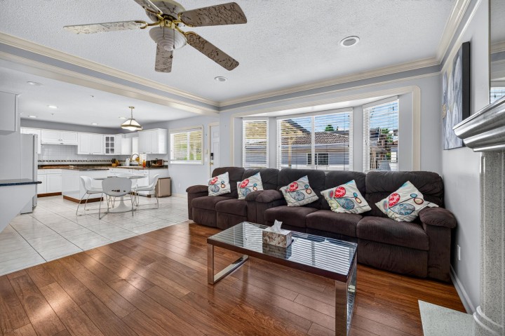 Photo 11 at 1033 E 39th Avenue, Fraser VE, Vancouver East