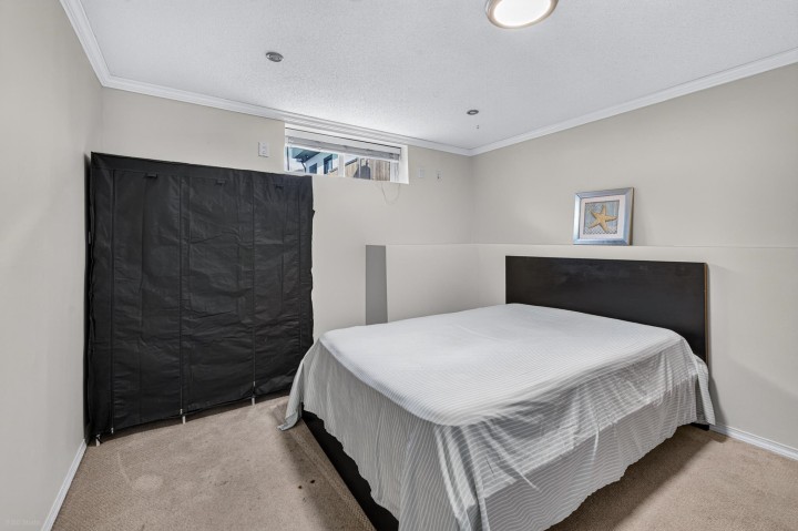 Photo 31 at 1033 E 39th Avenue, Fraser VE, Vancouver East
