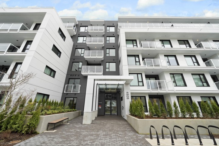 Photo 32 at 605 - 4928 Quebec Street, Main, Vancouver East