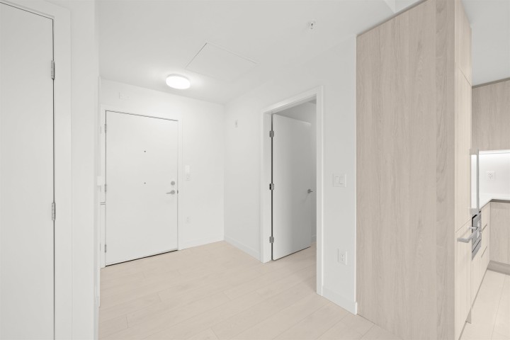 Photo 18 at 605 - 4928 Quebec Street, Main, Vancouver East