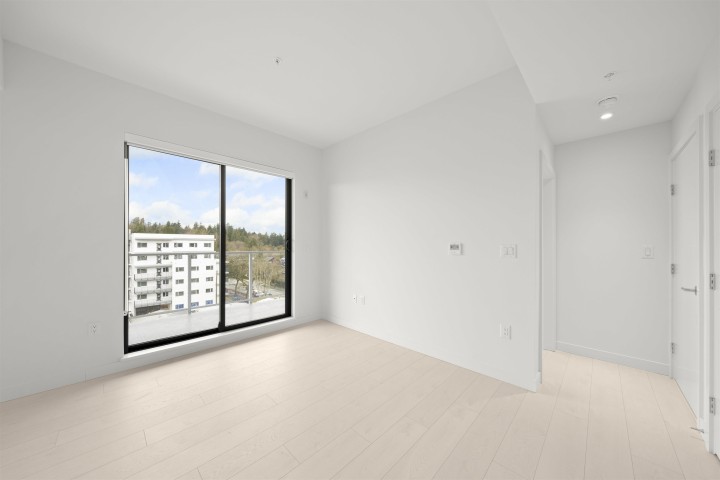 Photo 15 at 605 - 4928 Quebec Street, Main, Vancouver East