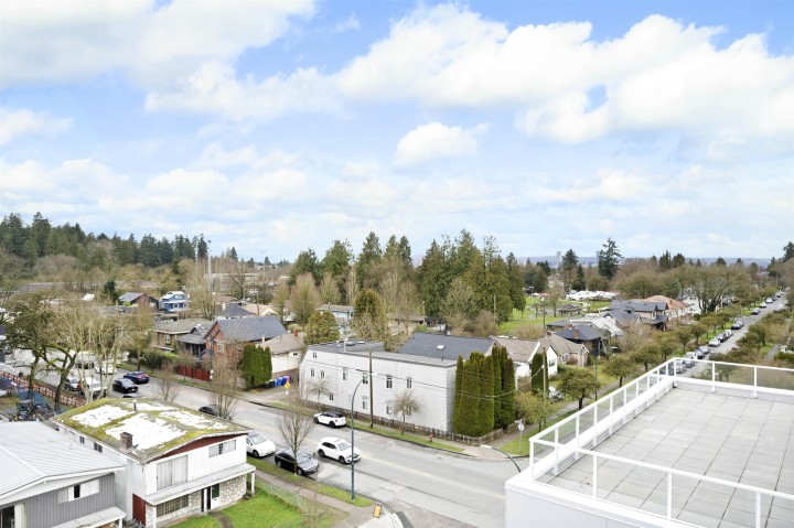 Photo 29 at 605 - 4928 Quebec Street, Main, Vancouver East
