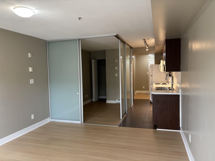 Photo 12 at 211 - 2150 E Hastings Street, Hastings, Vancouver East
