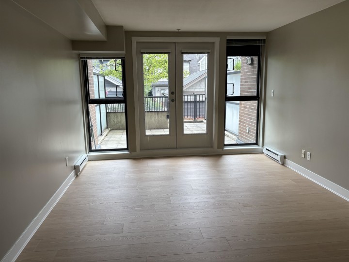 Photo 10 at 211 - 2150 E Hastings Street, Hastings, Vancouver East