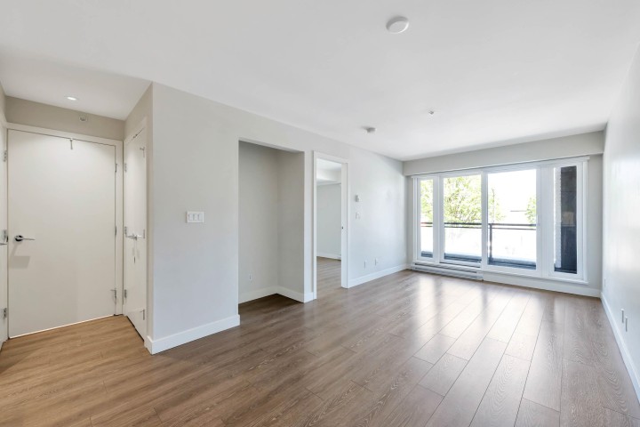 Photo 12 at 218 - 1588 E Hastings Street, Hastings, Vancouver East