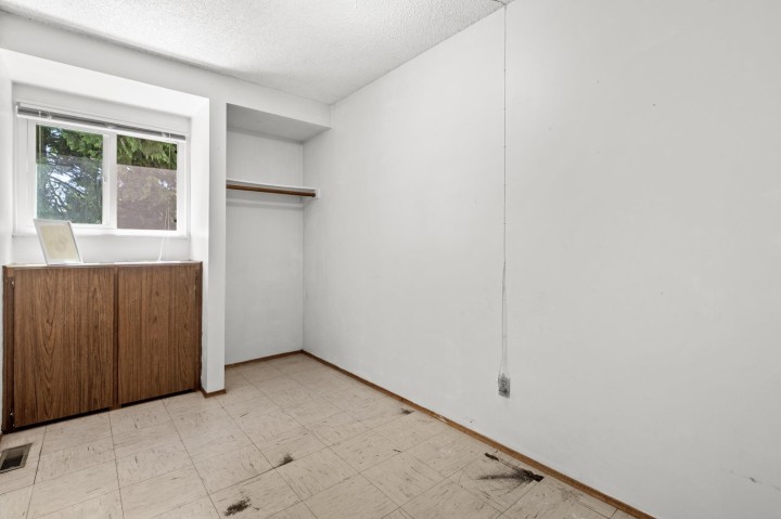 Photo 32 at 122 - 3461 E 49th Avenue, Killarney VE, Vancouver East