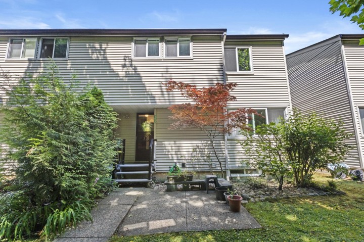 Photo 37 at 122 - 3461 E 49th Avenue, Killarney VE, Vancouver East
