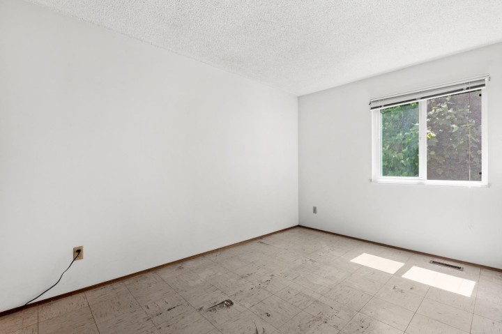 Photo 29 at 122 - 3461 E 49th Avenue, Killarney VE, Vancouver East