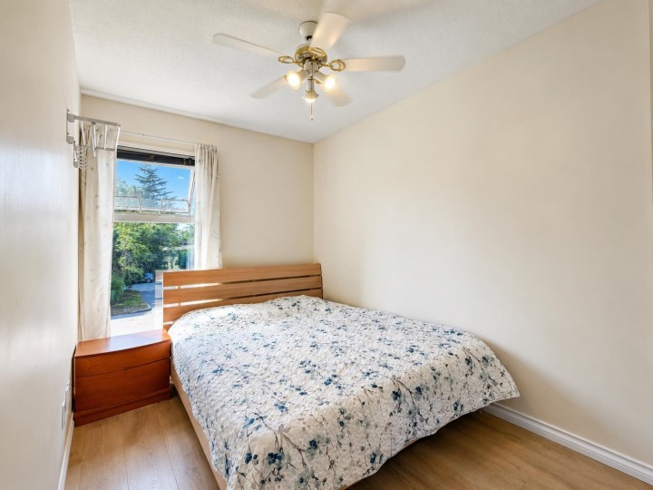Photo 15 at 6878 Arlington Street, Killarney VE, Vancouver East