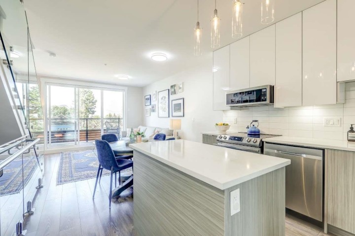 Photo 1 at 2288 E 33rd Avenue, Vancouver East