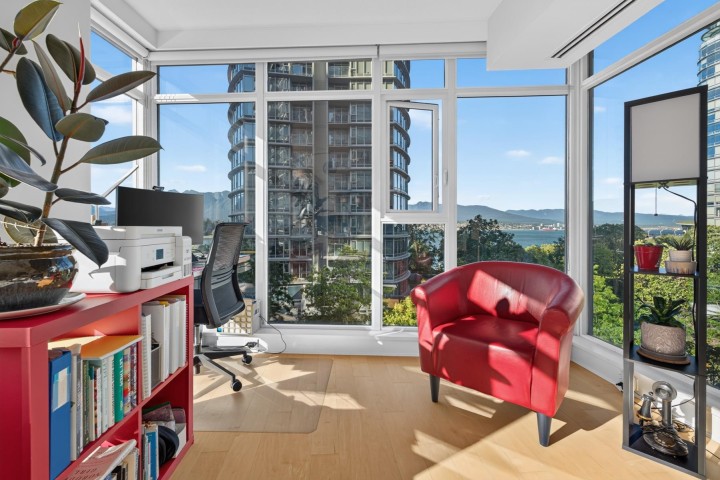 Photo 15 at 702 - 1205 W Hastings Street, Coal Harbour, Vancouver West