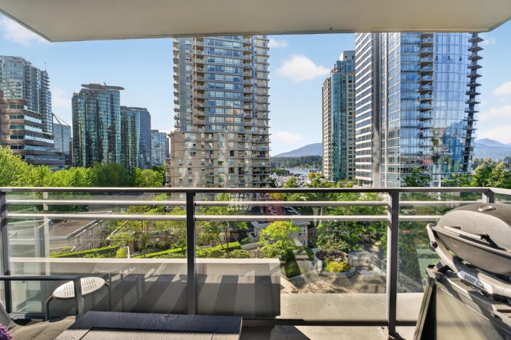 Photo 21 at 702 - 1205 W Hastings Street, Coal Harbour, Vancouver West