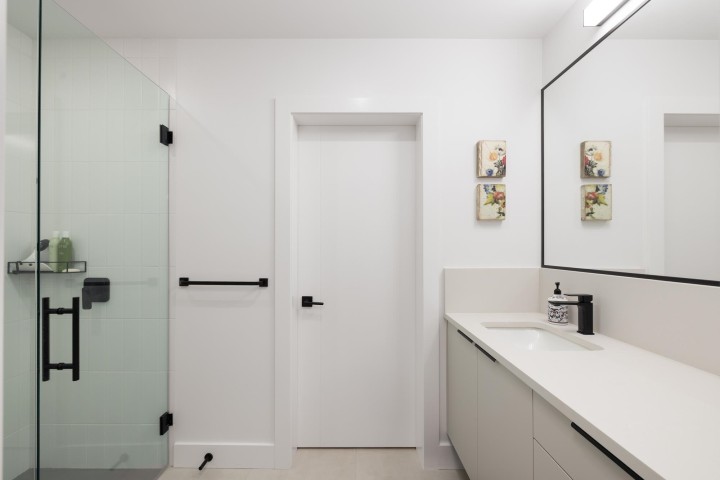 Photo 32 at 255 Sandringham Crescent, Upper Lonsdale, North Vancouver