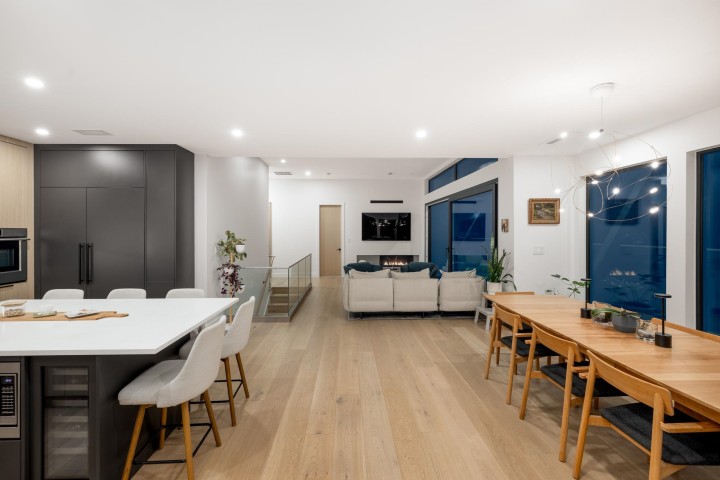 Photo 11 at 255 Sandringham Crescent, Upper Lonsdale, North Vancouver